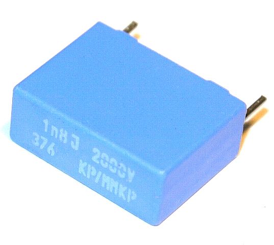 конденсатор 9.1nF 1600V rm22.5 MKP полиэстровый металлопленочный